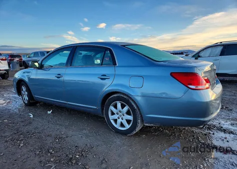 2007 Toyota Avalon Xl z USA, uszkodzony, nr VIN 4T1BK36B67U194819